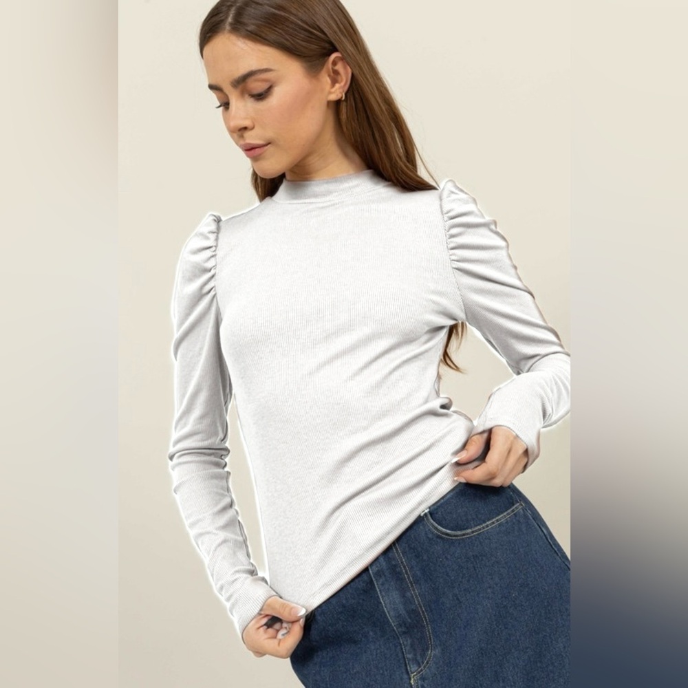 33B. Puff Ribbed Long Sleeve Top - White